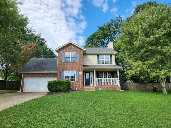 1680 Barrywood Cir E, Clarksville, TN 37042