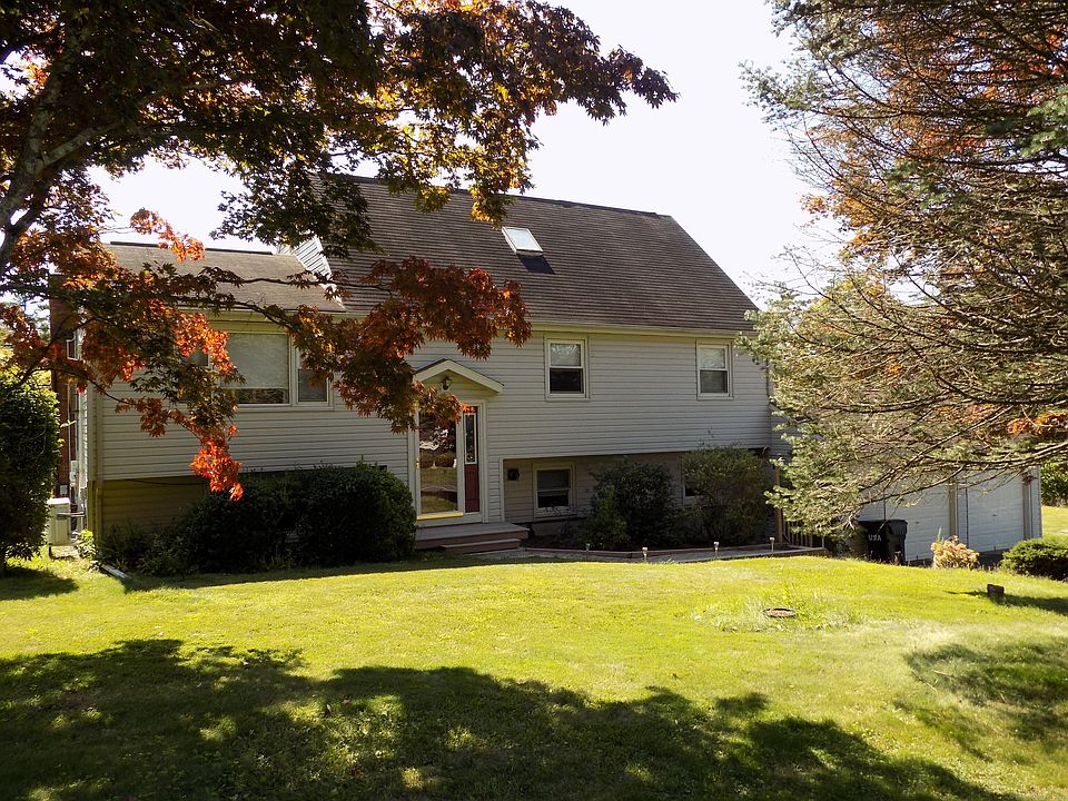 1st image of 2 Meadow Drive