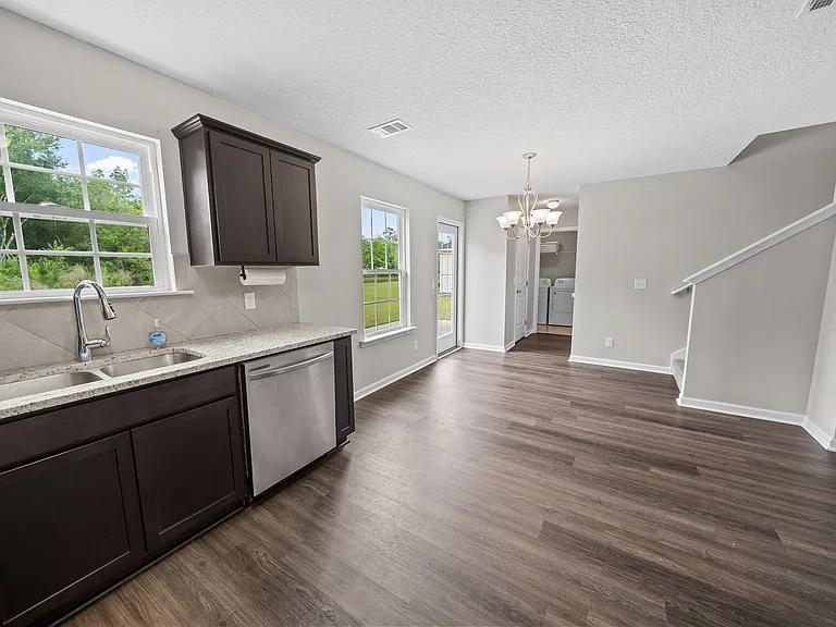 172 Brightleaf Cir — Photo 11
