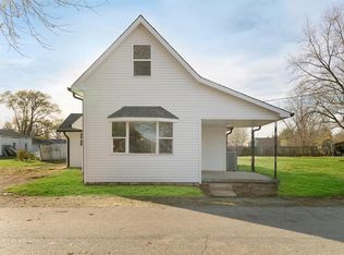 206 Walnut St, Advance, IN 46102