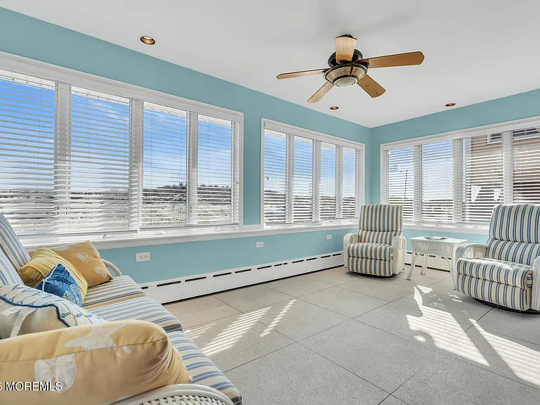 115 N Ocean Ave — Photo 22