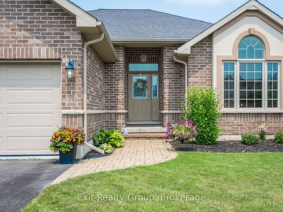 2nd image of 48 Cavendish Dr
