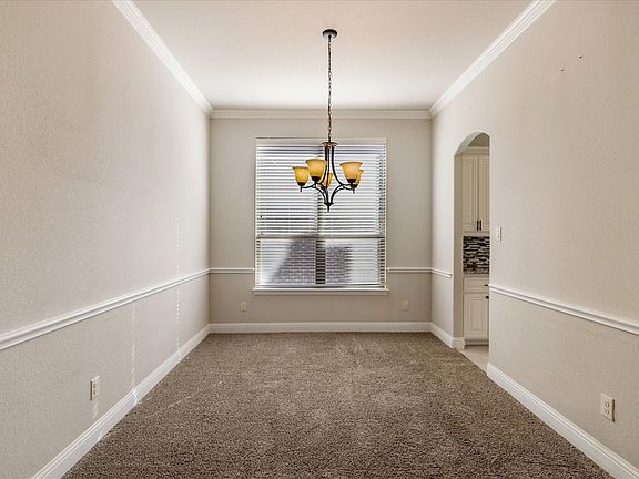 5th image of 3020 Waterfall Dr