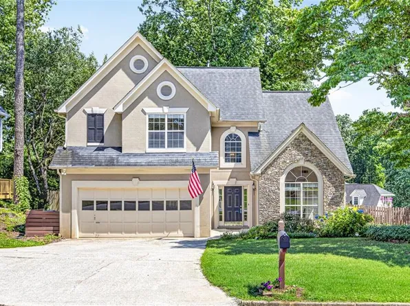 650 Ruxbury Ct, Suwanee, GA 30024