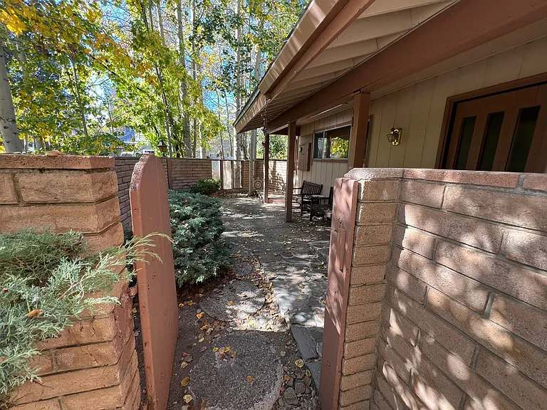 528 Tahoe Keys Blvd — Photo 26
