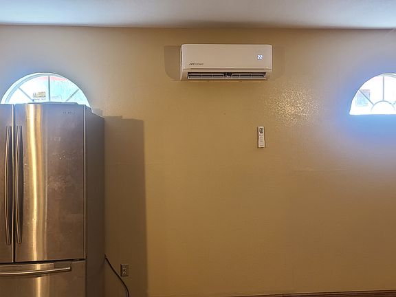 5th image of 7844 San Carlos Cir