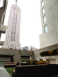 Rented by R New York