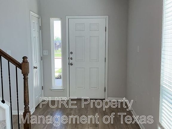 3rd image of 3200 College Park Dr Unit 87