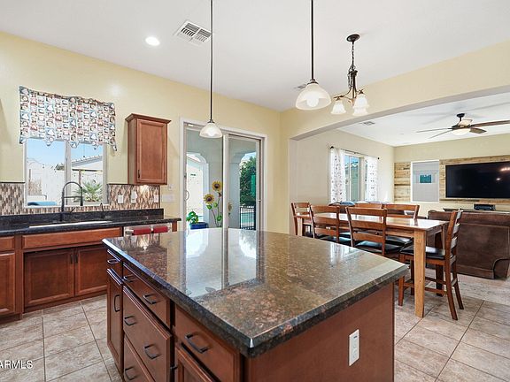 3rd image of 20552 W Carlton Manor