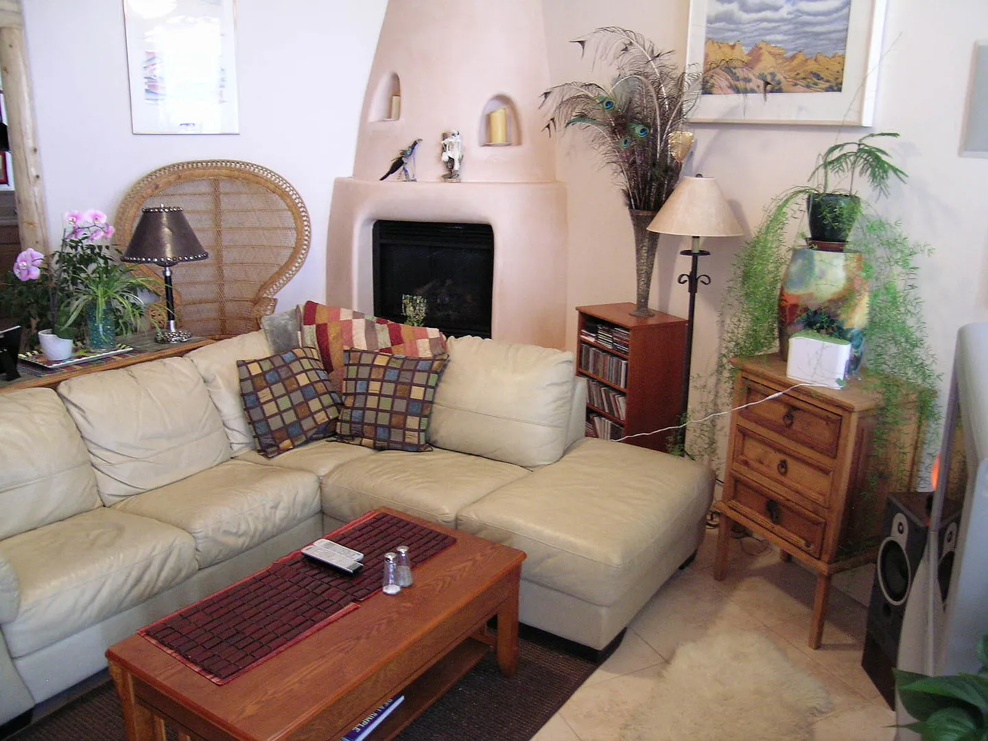 2194 Manuel Medrano - Sol Y Lomas Neighborhood! — Photo 3