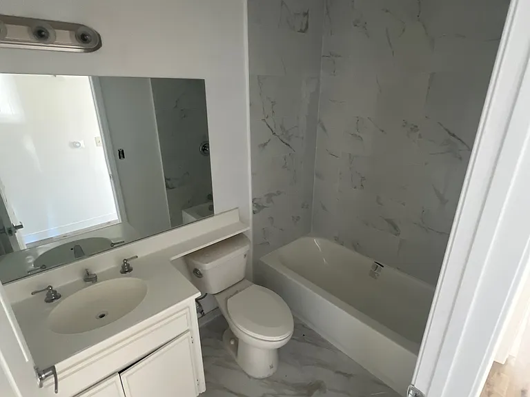 4184.5 Arch Dr #312 — Photo 2
