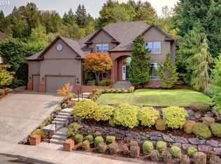 322 NW 83rd Pl, Portland, OR 97229