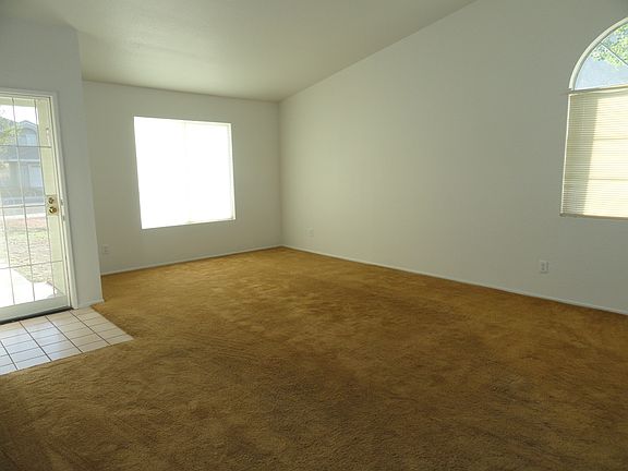 3rd image of 14458 Stonecreek Dr