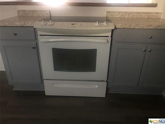 5th image of 306 N 12th St