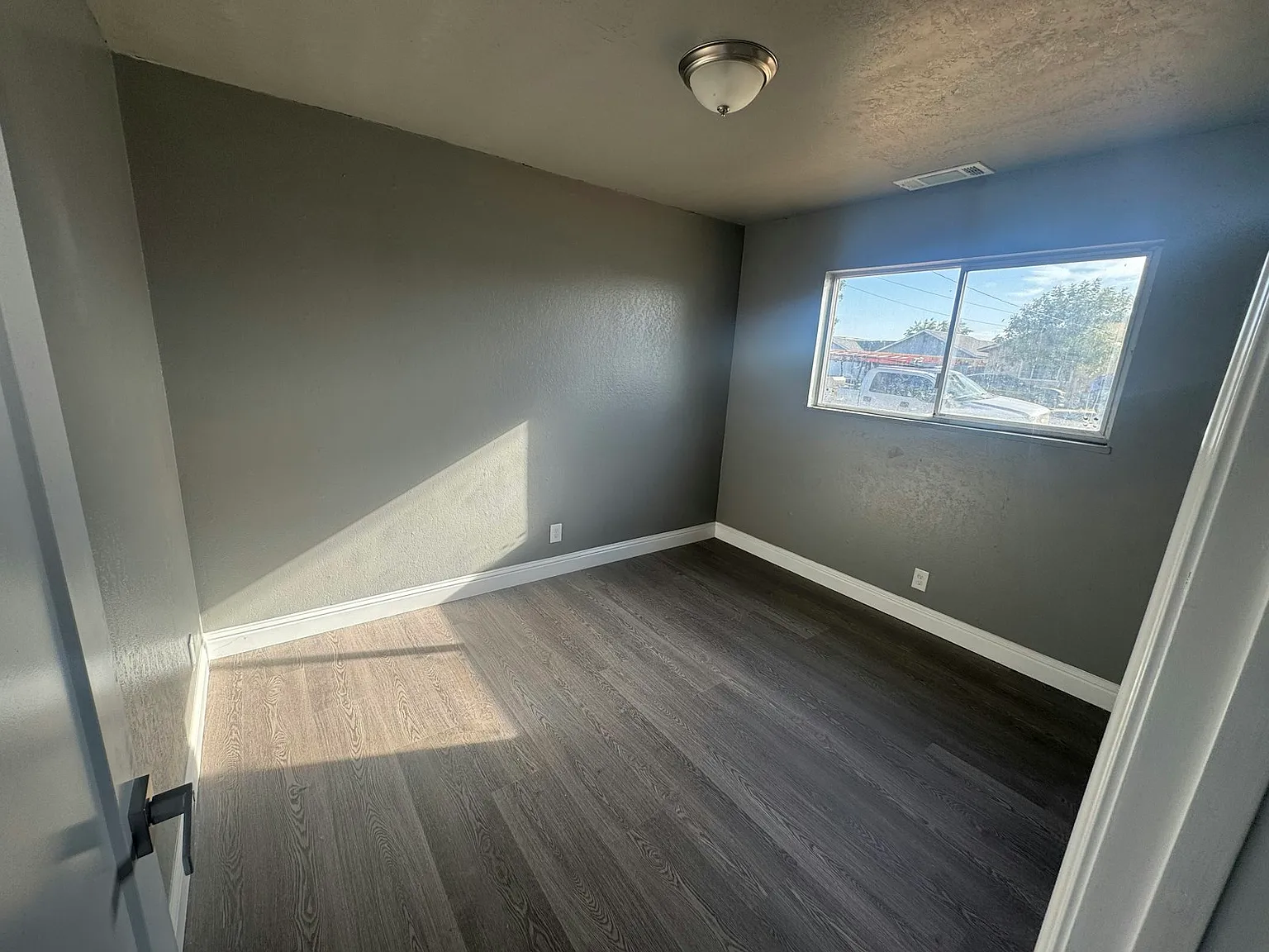 960 South Harris Street, Unit 962 S Harris — Photo 3