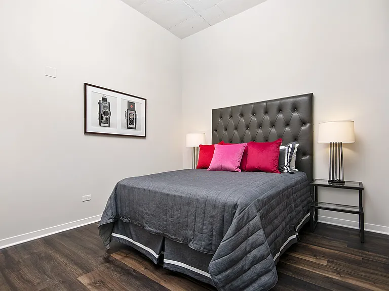 13thirteen Randolph Street Lofts — Photo 22