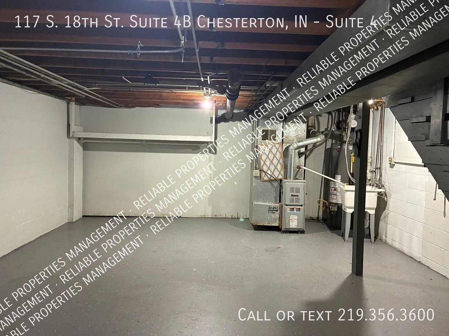 Modern Renovated Apartment in Chesterton Unit 4B — Photo 2