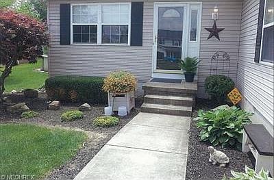 1st image of 10415 Village Dr