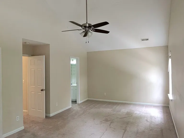 105 Chardonnay Rd — Photo 24