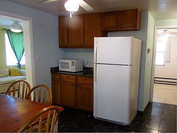 5th image of 1255 Byron Ave