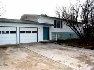 521 Aurora Dr, Nampa, ID 83686