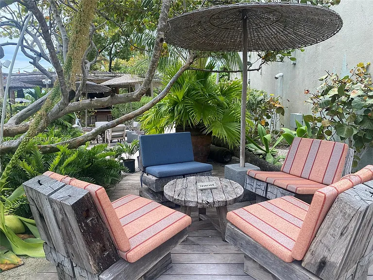 2301 Collins Ave #840 — Photo 18