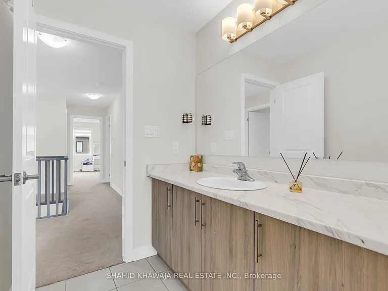 641 Leatherleaf Lndg — Photo 30