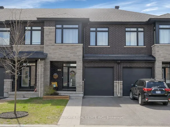 804 Chipping Cir, Ottawa, ON K4M 0E7