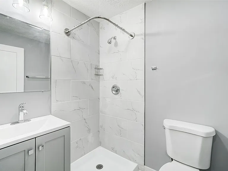 Cascade Ridge — Photo 41