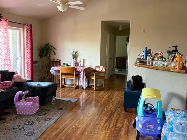 544 River View Dr Unit 608, New Castle, CO 81647