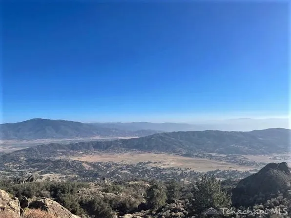 27280 Stirrup Way, Tehachapi, CA 93561