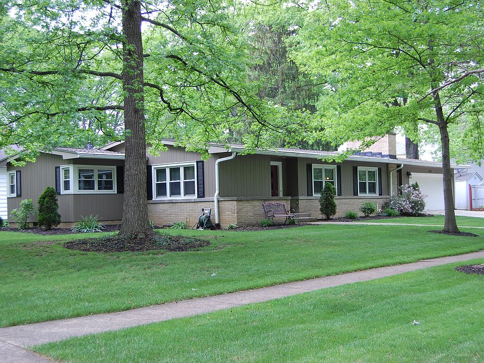 Beautiful wooded lot