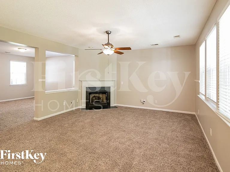 105 Arithmetic Ct — Photo 3