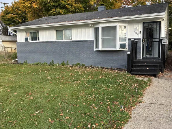 1622 Barbara Dr, Flint, MI 48504