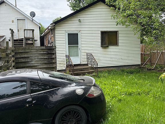 2nd image of 264 Gilmore Rd