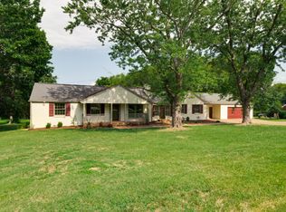 325 E Marthona Rd, Madison, TN 37115