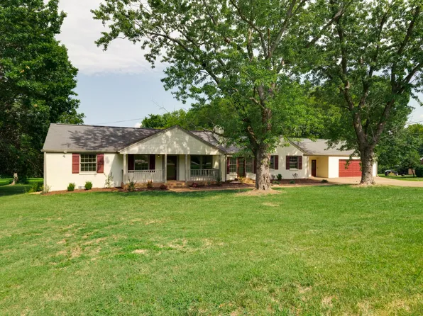 325 E Marthona Rd, Madison, TN 37115