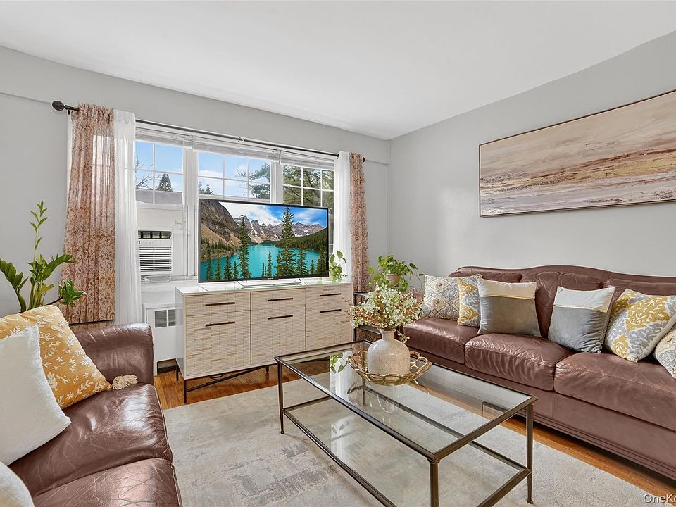 1st image of 23 Fieldstone Drive #169