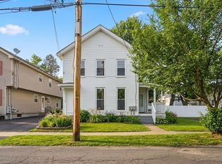 19 Kellogg St, Westfield, MA 01085