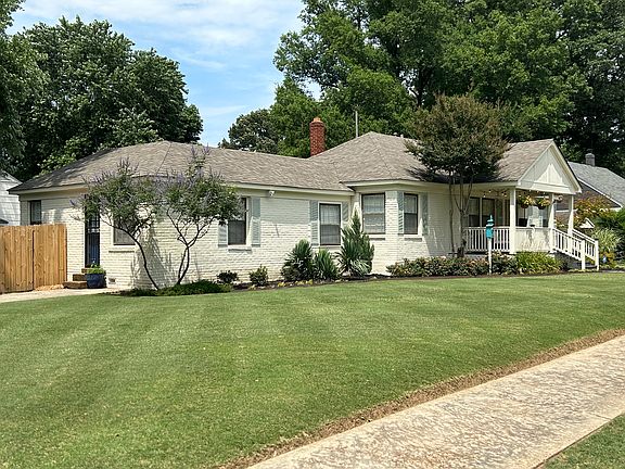 2nd image of 2754 Iroquois Rd