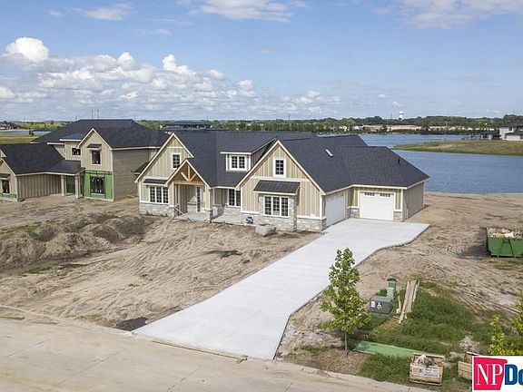5th image of 5505 N 292nd Cir