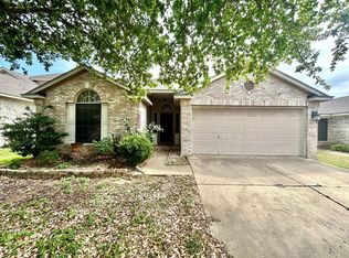 647 Reggie Jackson Trl, Round Rock, TX 78665