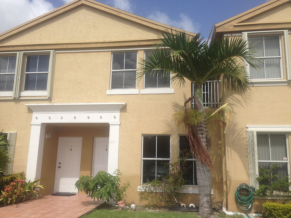 1st image of 9203 Fontainebleau Blvd #108