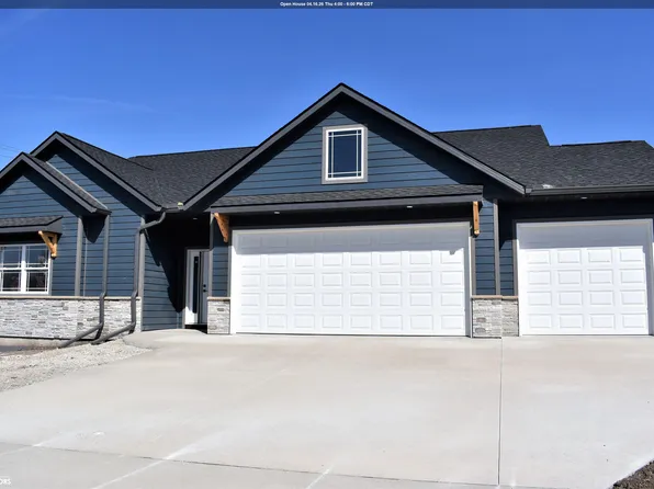 2320 Heritage Way, Iowa Falls, IA 50126