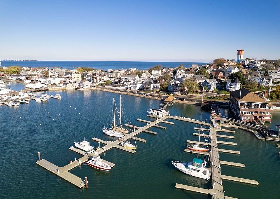 620 Shirley St Winthrop, MA, 02152 Apartments for Rent Zillow