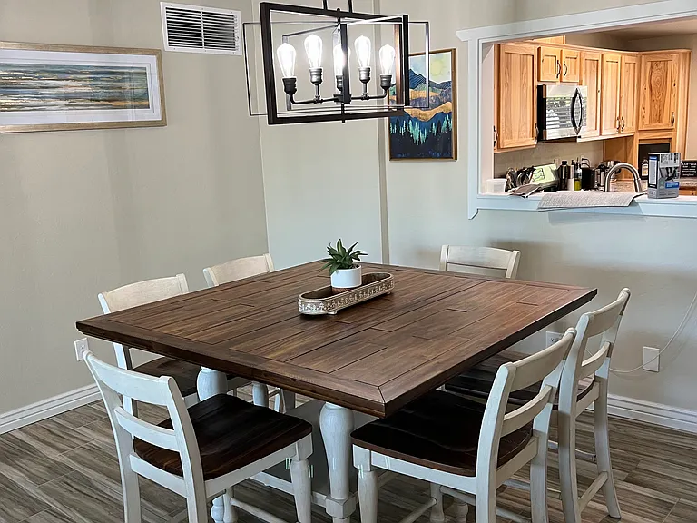 dining room with expandable table