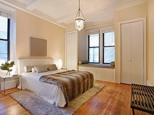 Sold by Corcoran | media 7