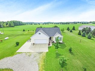 6250 S Dewitt Rd, Saint Johns, MI 48879