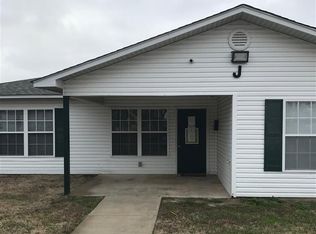 312 W Carpenter St #D27-60, Cleveland, MS 38732