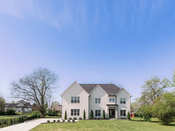 3038 Lakeshore Dr, Old Hickory, TN 37138